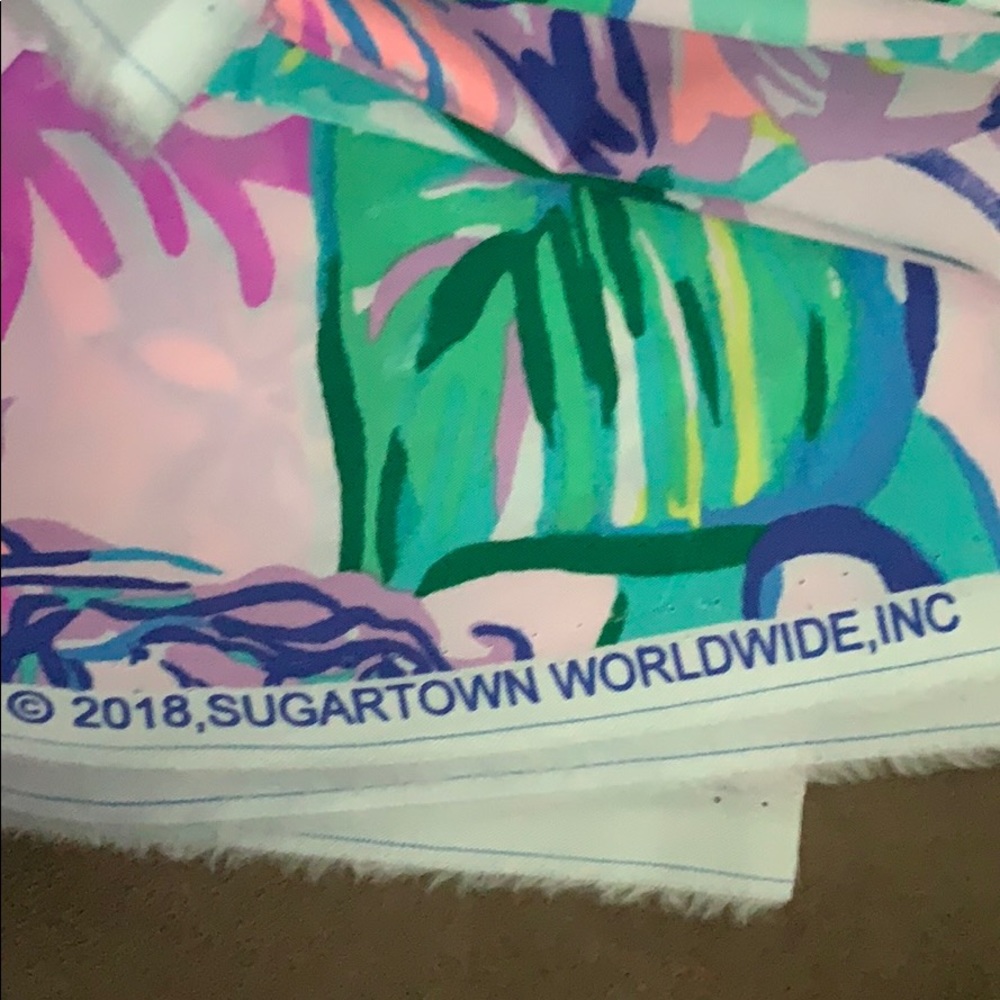 Lilly Pulitzer Mermaid 18x18 fabric square. - Picture 2 of 2